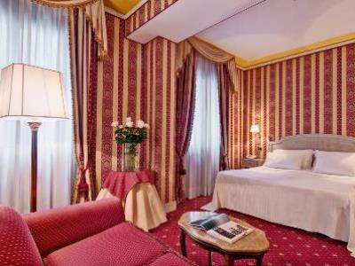 bedroom 1 - hotel sina palazzo sant'angelo - venice, italy