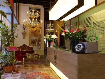 lobby - hotel liassidi palace - venice, italy