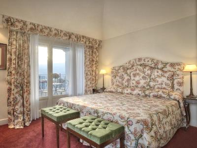 bedroom - hotel grand majestic - verbania, italy