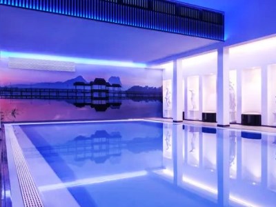 indoor pool - hotel sina astor - viareggio, italy
