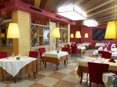 restaurant 1 - hotel best western tre torri - vicenza, italy