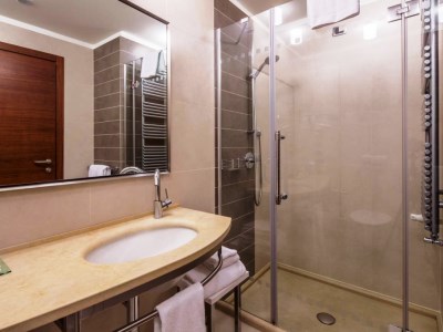 bathroom - hotel best western premier bhr treviso - treviso, italy