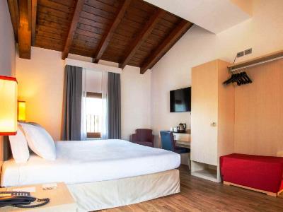 bedroom 5 - hotel best western titian inn hotel treviso - treviso, italy