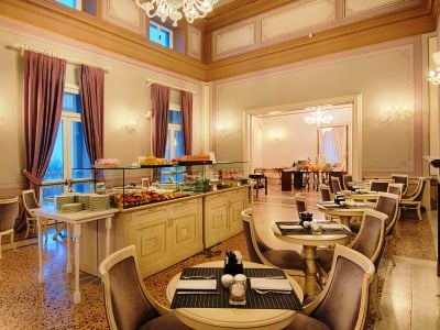 breakfast room - hotel grand hotel palazzo - livorno, italy
