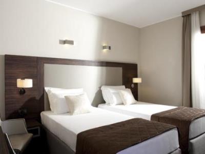 bedroom - hotel best western titian inn venice airport - tessera, italy