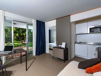 bedroom 1 - hotel du lac et du parc grand resort - riva del garda, italy