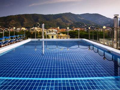 outdoor pool 1 - hotel grande albergo - sestri levante, italy