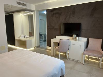 bedroom 5 - hotel m2 - campi bisenzio, italy