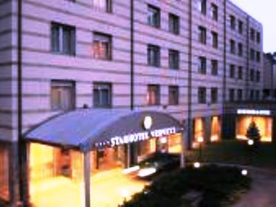 exterior view - hotel starhotels vespucci - campi bisenzio, italy