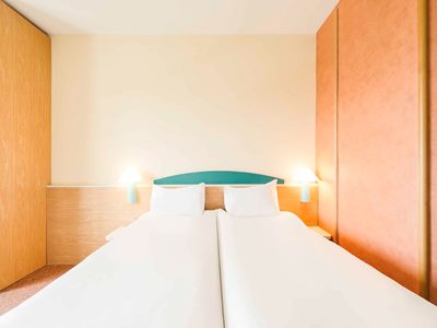 bedroom 2 - hotel ibis firenze prato est - campi bisenzio, italy