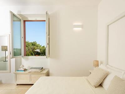 bedroom 1 - hotel masseria mongio dell'elefante - otranto, italy
