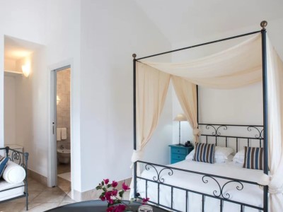 bedroom 2 - hotel masseria panareo - otranto, italy