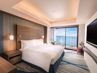 bedroom 4 - hotel doubletree by hilton okinawa chatan - okinawa island, japan