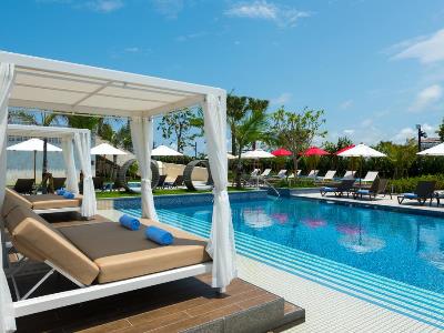 outdoor pool 1 - hotel doubletree by hilton okinawa chatan - okinawa island, japan