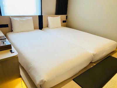 bedroom 1 - hotel henn na hotel tokyo asakusa tawaramachi - tokyo, japan
