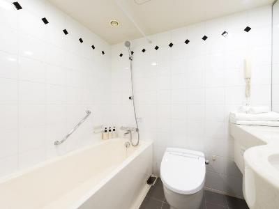 bathroom - hotel villa fontaine grand roppongi  - tokyo, japan