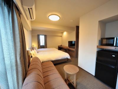 bedroom 6 - hotel dormy inn express meguro aobadai - tokyo, japan