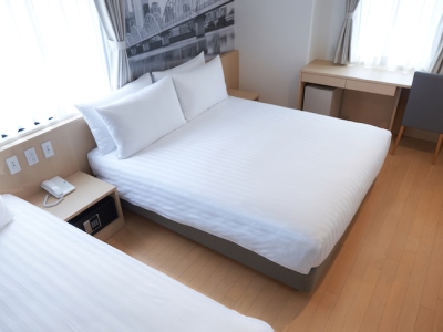 bedroom 6 - hotel travelodge honmachi osaka - osaka, japan