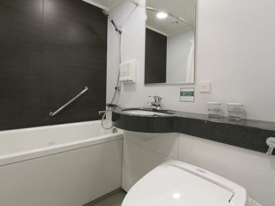 bathroom - hotel shin osaka washington plaza - osaka, japan