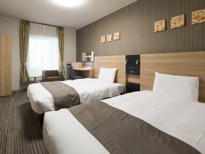 bedroom 2 - hotel comfort hotel osaka shinsaibashi - osaka, japan