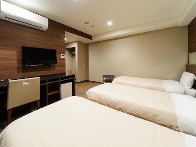 bedroom 4 - hotel osaka fujiya - osaka, japan