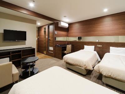 bedroom 5 - hotel osaka fujiya - osaka, japan