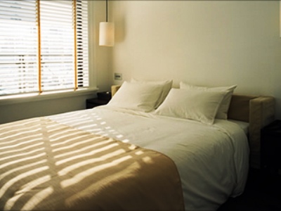 standard bedroom - hotel aloft osaka dojima - osaka, japan
