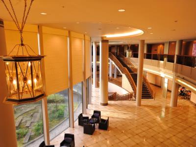 lobby - hotel hilton tokyo narita airport - narita, japan