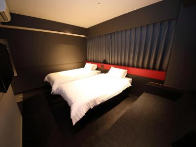 bedroom 1 - hotel wyndham garden sapporo odori - sapporo, japan