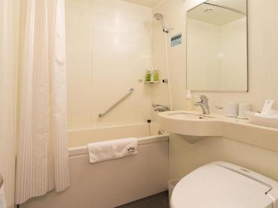 bathroom - hotel gracery sapporo - sapporo, japan