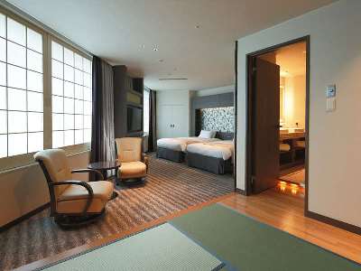 bedroom 7 - hotel kyoto tower - kyoto, japan