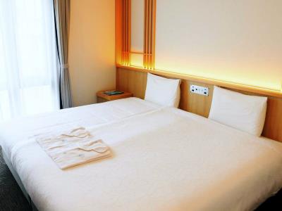 bedroom - hotel henn na hotel kyoto hachijoguchi ekimae - kyoto, japan