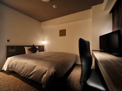 bedroom - hotel daiwa roynet hotel yokohama-koen - yokohama, japan