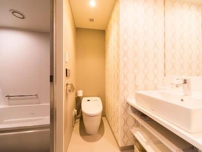 bathroom - hotel hiroshima washington - hiroshima, japan
