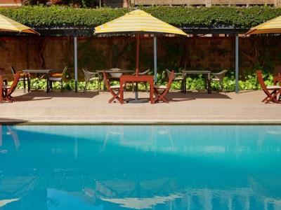 outdoor pool - hotel fairmont norfolk - nairobi, kenya