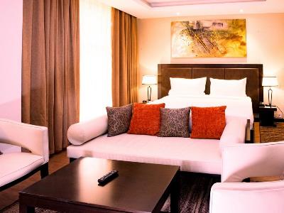 bedroom - hotel doubletree by hilton nairobi hurlingham - nairobi, kenya