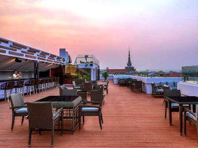 bar 1 - hotel courtyard marriott siem reap resort - siem reap, cambodia