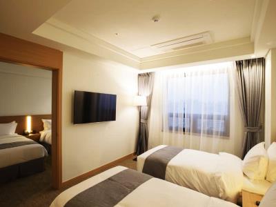 bedroom 4 - hotel baiton seoul dongdaemun - seoul, south korea