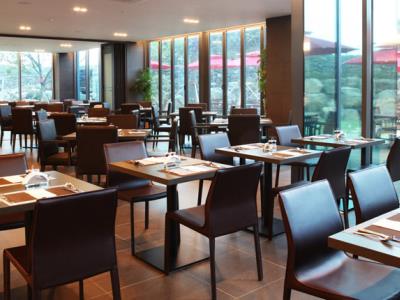 restaurant - hotel ramada by wyndham jeju hamdeok - jeju, south korea