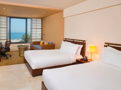 bedroom 1 - hotel hilton kuwait resort - kuwait city, kuwait
