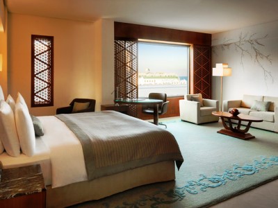 deluxe room 1 - hotel jumeirah messilah beach hotel and spa - kuwait city, kuwait