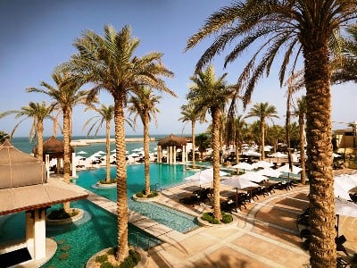outdoor pool - hotel jumeirah messilah beach hotel and spa - kuwait city, kuwait