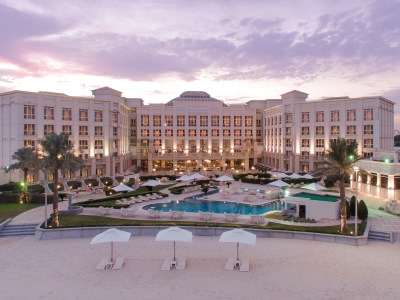 exterior view - hotel regency - kuwait city, kuwait