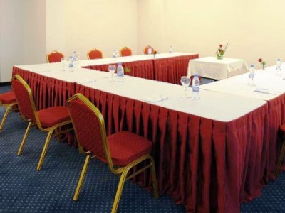 conference room - hotel best western plus mahboula - kuwait city, kuwait