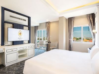 bedroom 6 - hotel eastin hotel vientiane - vientiane, laos