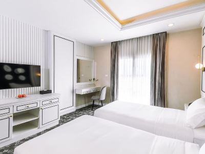 bedroom 3 - hotel eastin hotel vientiane - vientiane, laos
