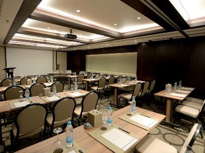 conference room - hotel gefinor rotana - beirut, lebanon