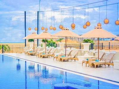 outdoor pool - hotel the kingsbury - colombo, sri lanka