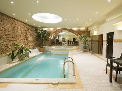 indoor pool - hotel narutis - vilnius, lithuania