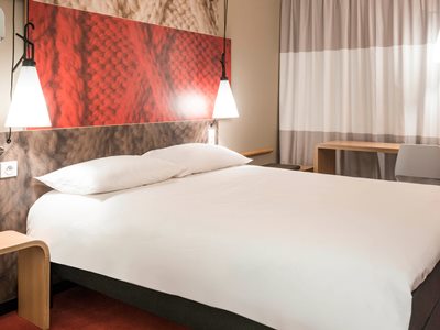 bedroom 1 - hotel ibis vilnius centre - vilnius, lithuania